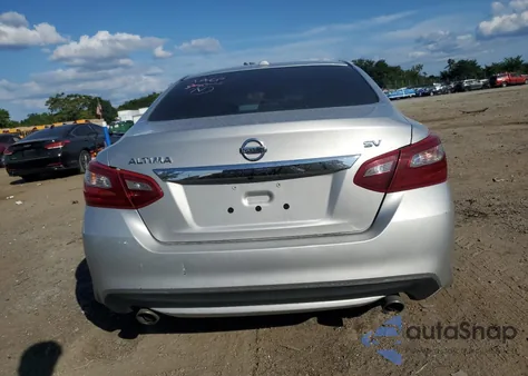 2018 Nissan Altima 2.5 z USA, uszkodzony, nr VIN 1N4AL3AP4JC209126